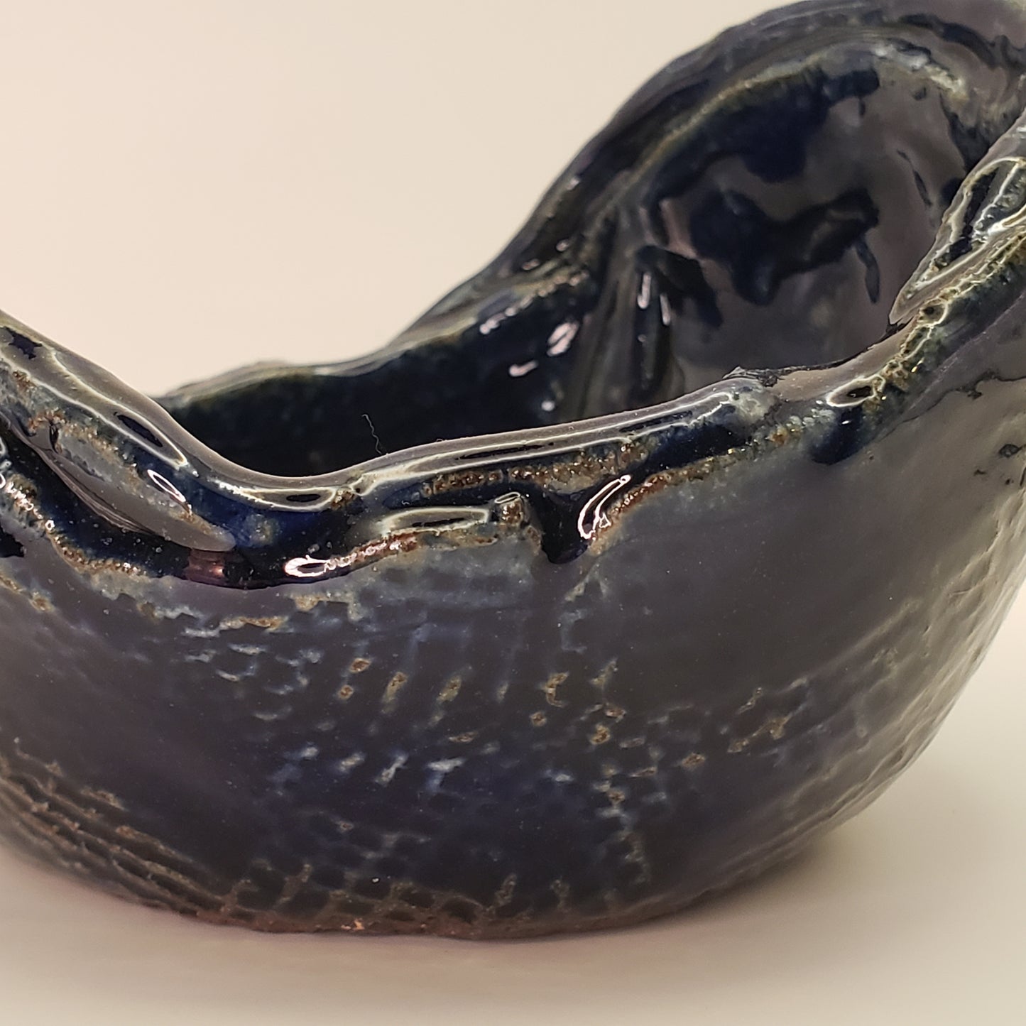 Maceta de bonsái de cerámica hecha a mano nº 15 de Rough Cut Pottery