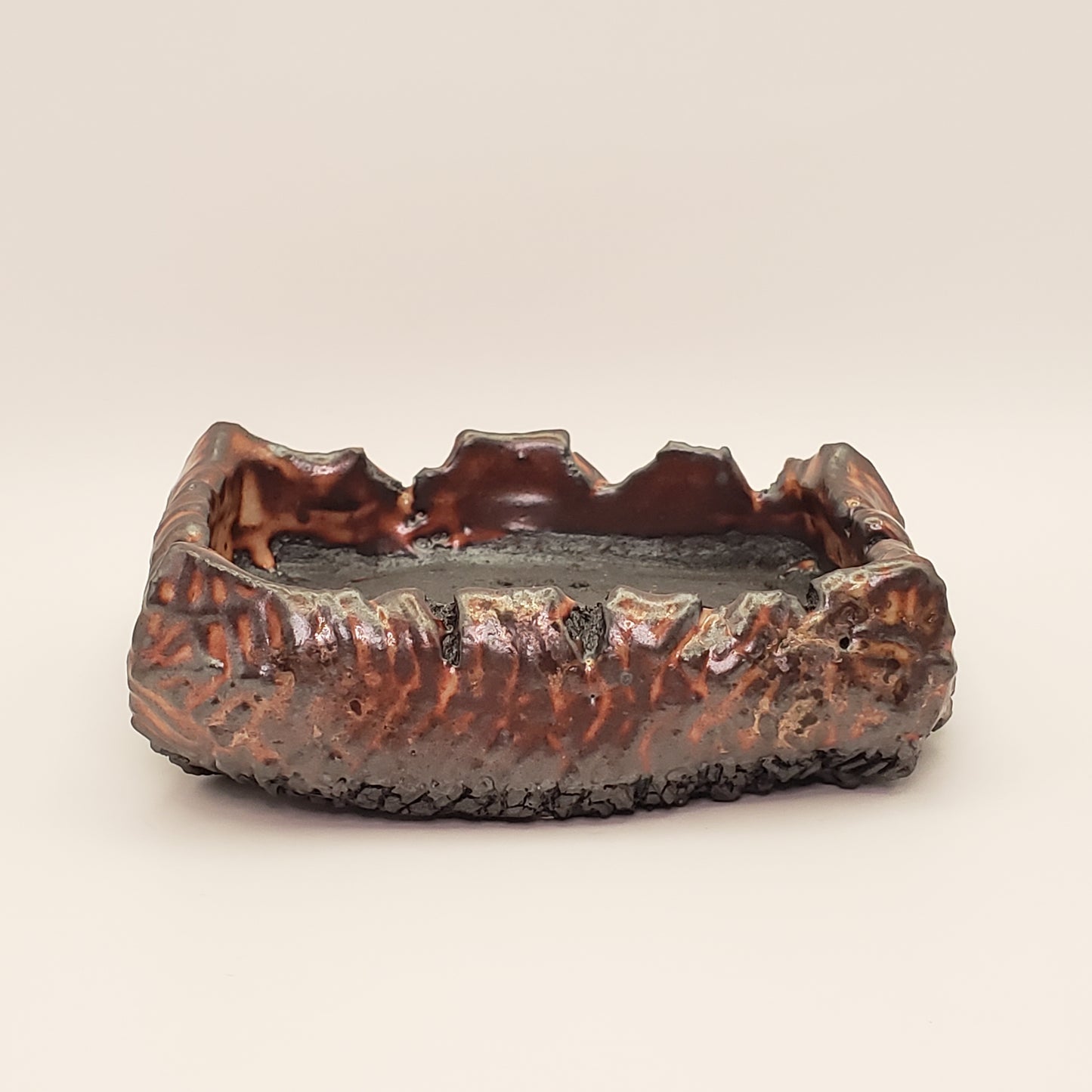 Maceta de bonsái de cerámica hecha a mano nº 5 de Rough Cut Pottery